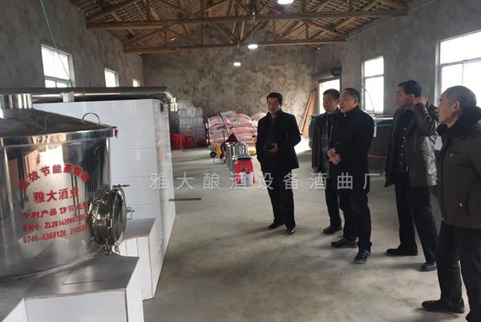 推出體驗式服務，讓顧客參觀釀酒過程