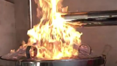 白酒燃燒，真的能辨別蒸餾釀酒設(shè)備釀造的純糧酒和勾兌酒？