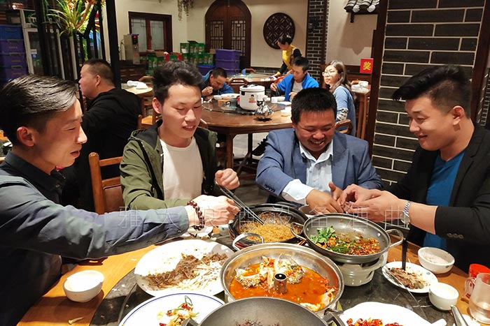 純糧酒飲后不上頭，不口干