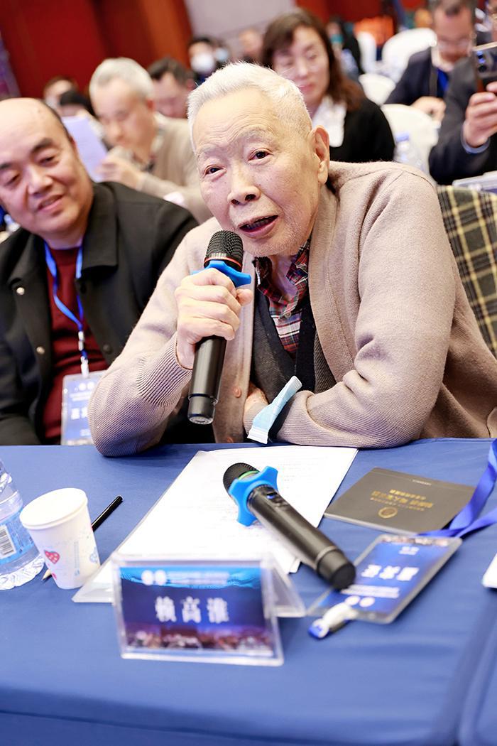 追憶賴(lài)高淮大師與雅大的故事4