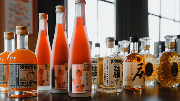 鮮果滯銷？分級(jí)利用：好果賣市場(chǎng)，次果做酒利潤翻倍