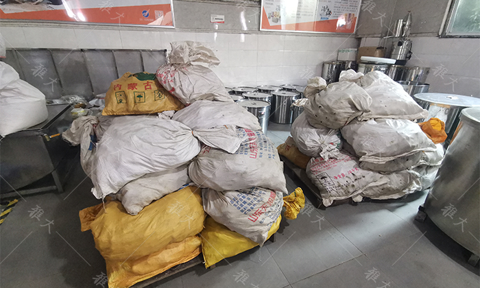 1看，這是客戶寄過來的3000斤雪蓮果