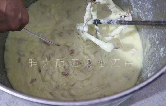 土豆打碎完成后，溫度為50度