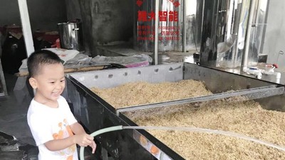 9月1日開學(xué)季我送給孩子一份厚禮：一個(gè)小型燒酒設(shè)備酒坊！