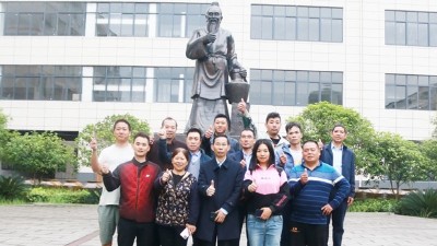 雅大五一活動火熱進行中，全場嗨翻天，筆記記不停