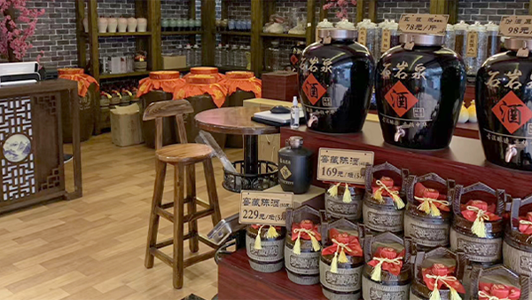 新手開酒廠必看：5步搞定選址、小投入啟動(dòng)、合法經(jīng)營與銷售渠道！