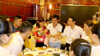 在農(nóng)村開小型燒酒設(shè)備酒坊的基本流程有哪些 大概投資多少錢？