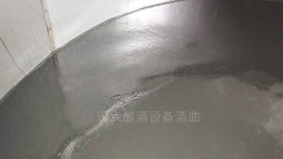 烤酒設(shè)備釀造的純糧酒飲后也會(huì)上頭嗎？為什么？
