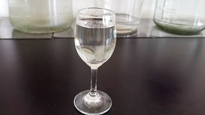 70年代的人怎樣判斷小型燒酒設(shè)備釀的酒好不好？