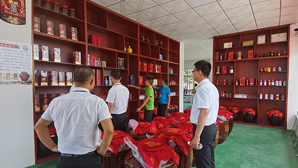 送禮為什么要送燒酒設(shè)備釀造的純糧酒？原因有5個！