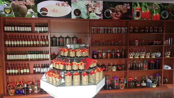 三碗酒坊太厲害，用釀酒蒸餾設備開酒坊6年長期合作門店達幾十家！