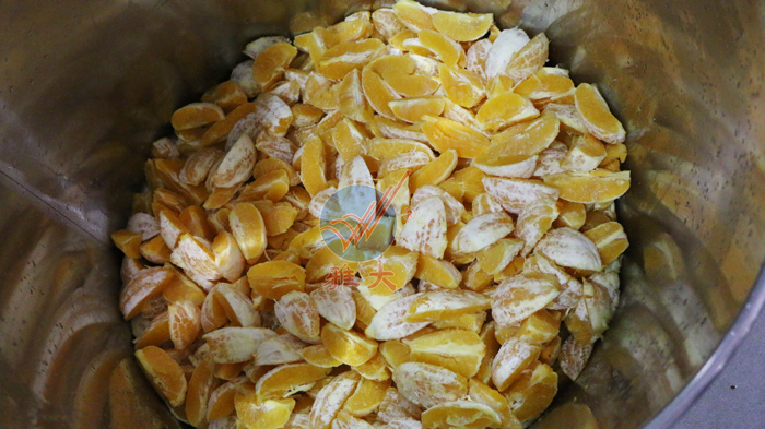 2、橙子酒釀酒技術-去皮完成