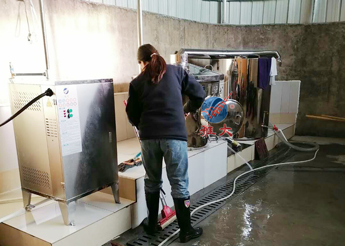 7.4釀酒一定要選擇密封性、冷卻性好的不銹鋼釀酒設(shè)備